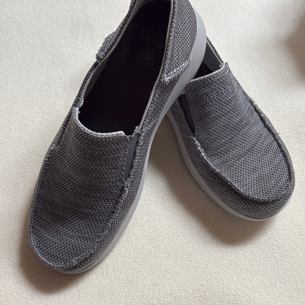 Ariat Hilo 360 Gray Loafers Slip-On Shoes with Streamlined Design